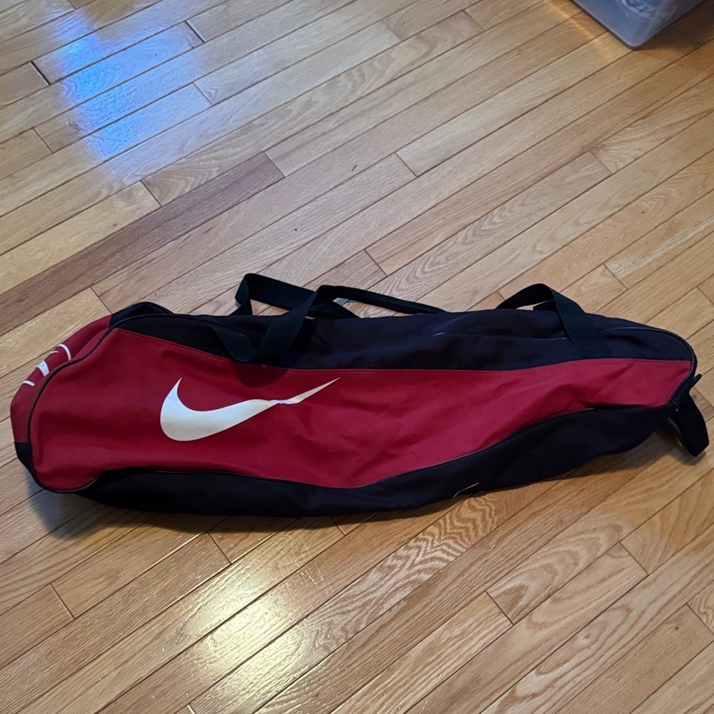 Nike Red and Black Baseball ⚾️ Sports Duffle Bag
